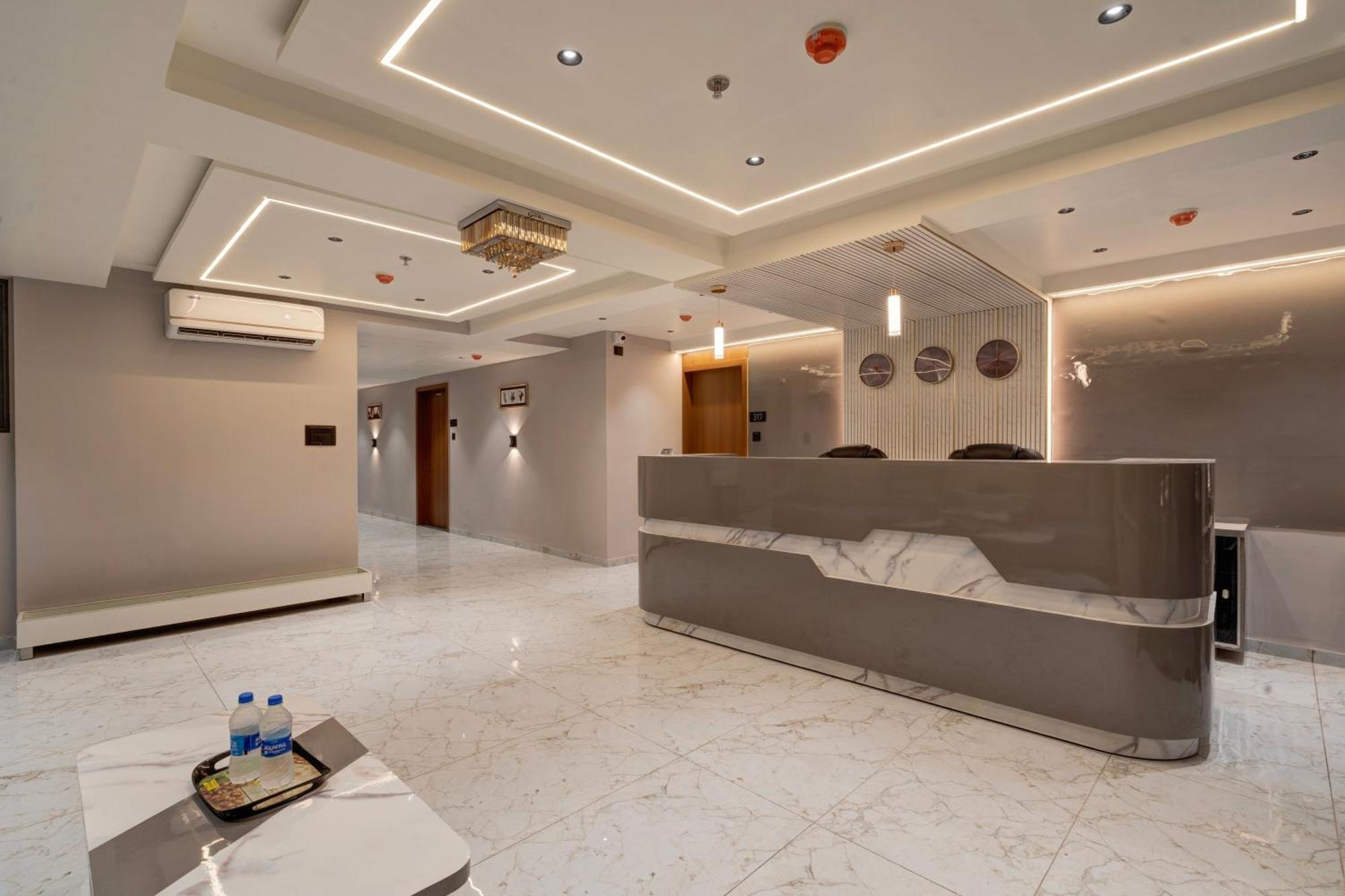 Hotel Shrimad Villa Gandhinagar Eksteriør bilde
