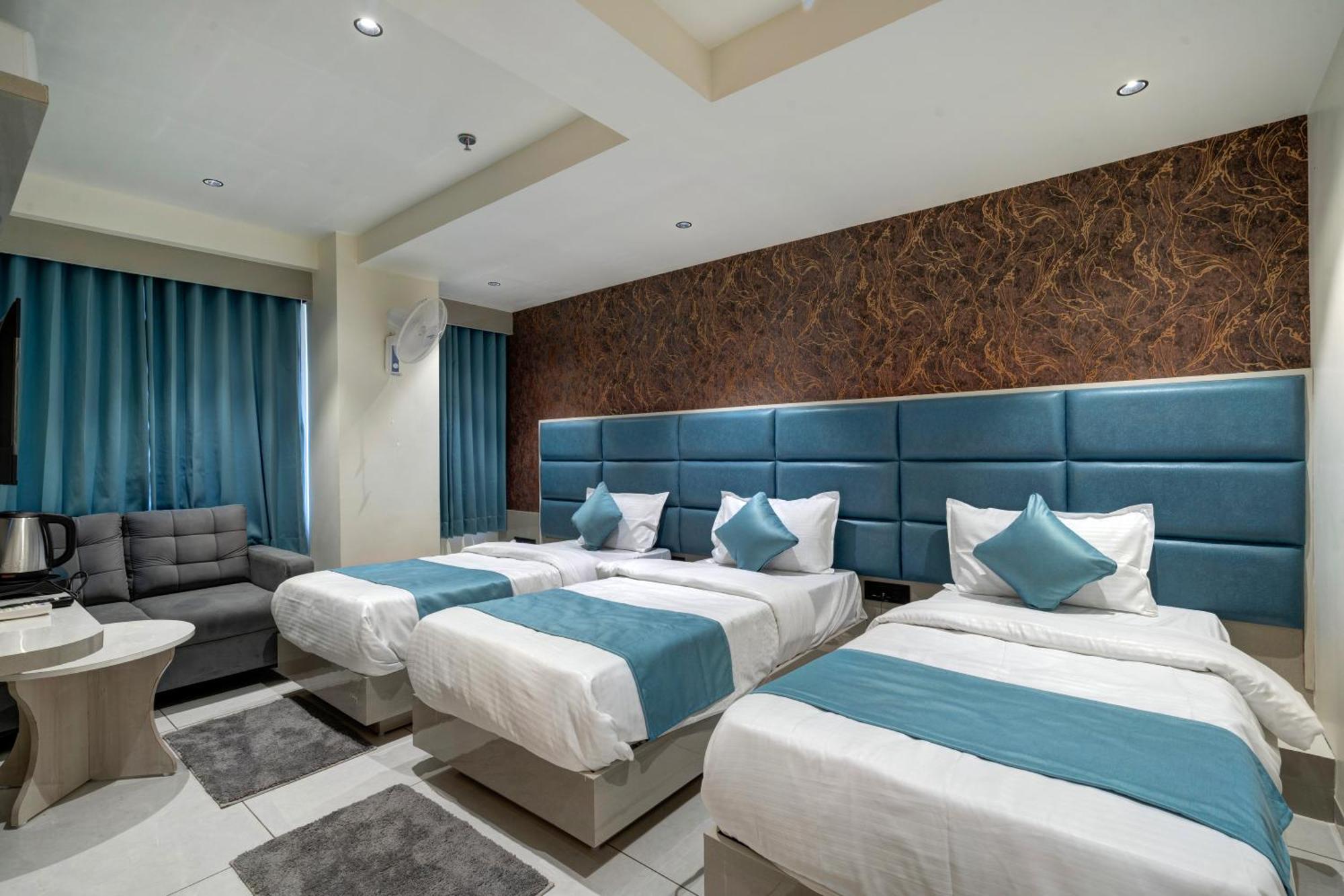 Hotel Shrimad Villa Gandhinagar Eksteriør bilde