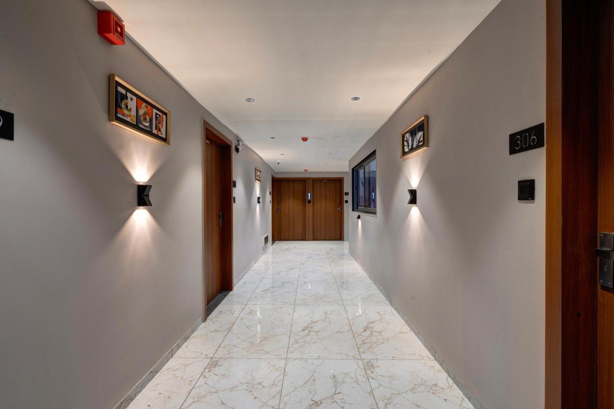 Hotel Shrimad Villa Gandhinagar Eksteriør bilde